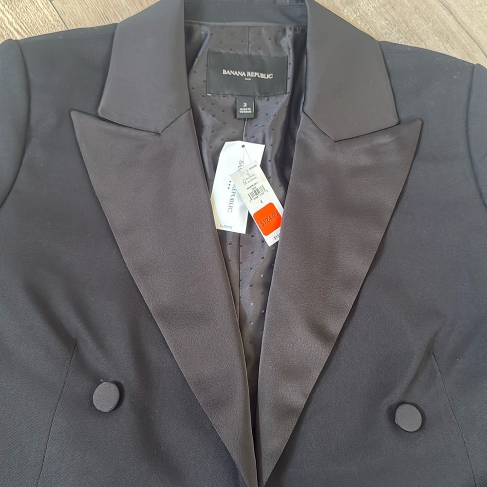 NWT Banana Republic Tuxedo Cropped Blazer - Picture 3 of 6